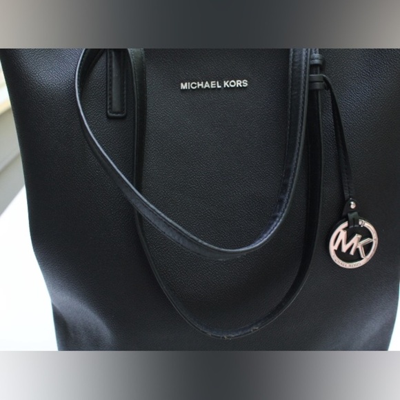 Michael Kors Hayley tote bag - Picture 13 of 16